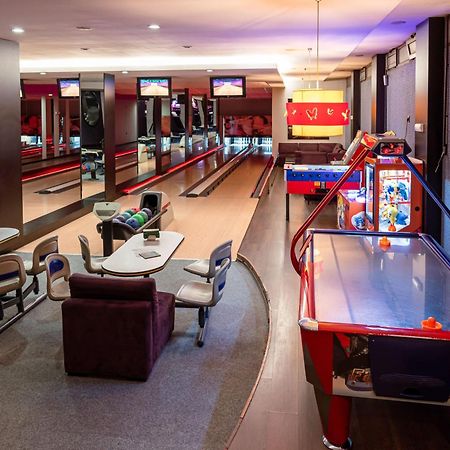 Spa Hotel Persenk Devin Exterior foto The bowling alley at the 2012 Olympic Village